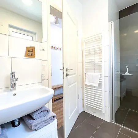 Meerquartier App 01 *